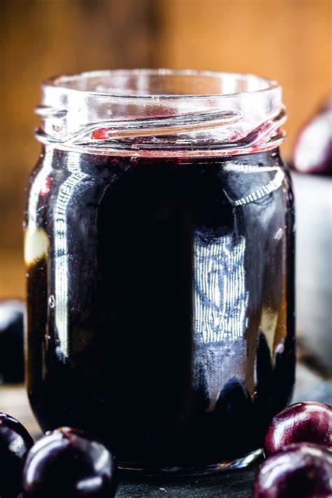 Handmade Amish Grape Jelly 18oz