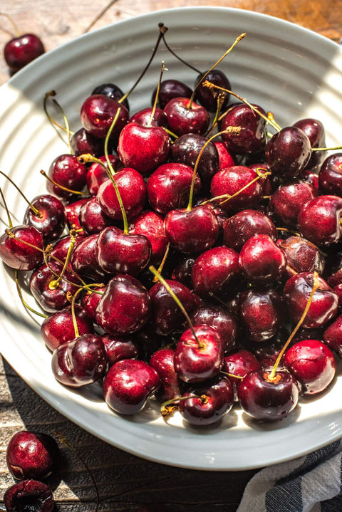 Frozen Michigan Pitted Sweet Cherries 1 Lb. 3 Servings per Pound